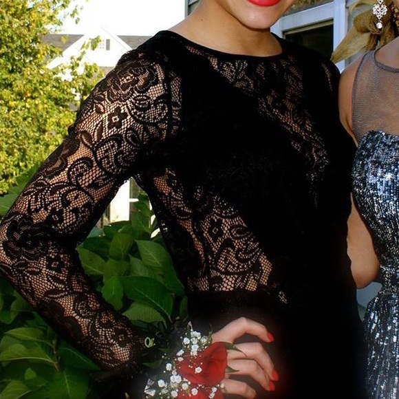 Black homecoming dress - Picture 1 of 4