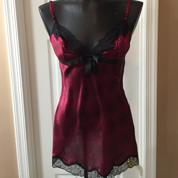 Victoria's Secret Other - Burgundy and black lace nighty with matching panty