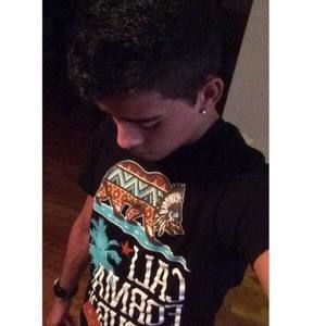 Meet your Posher, Johnny