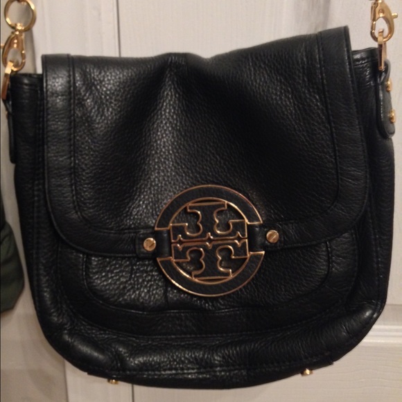 Tory burch "Amanda" crossbody.