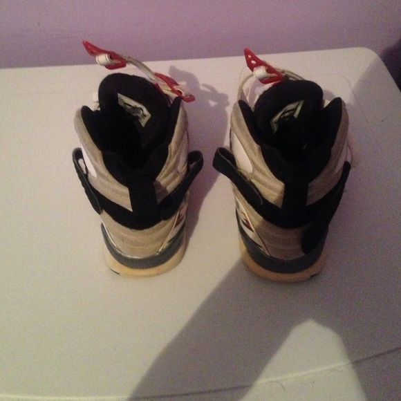 Jordan 8s - Picture 3 of 4