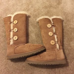 Triple button uggs authentic