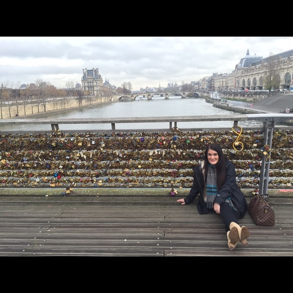 Meet Lindsey! - Picture 4 of 4