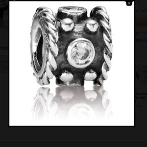 Pandora Onyx Crown Charm