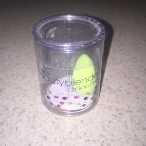 ASK FOR PRICE ⬇️Original Beauty Blender Micro Mini