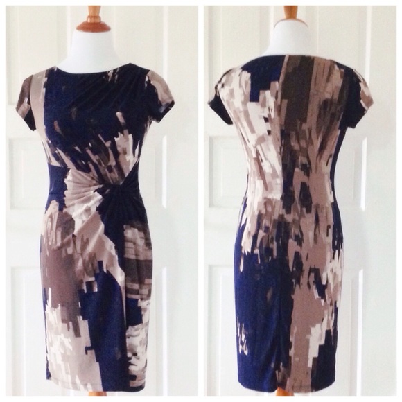 Ellen Tracy Dresses & Skirts - {Ellen Tracy} Patterned Stretchy Career Dress