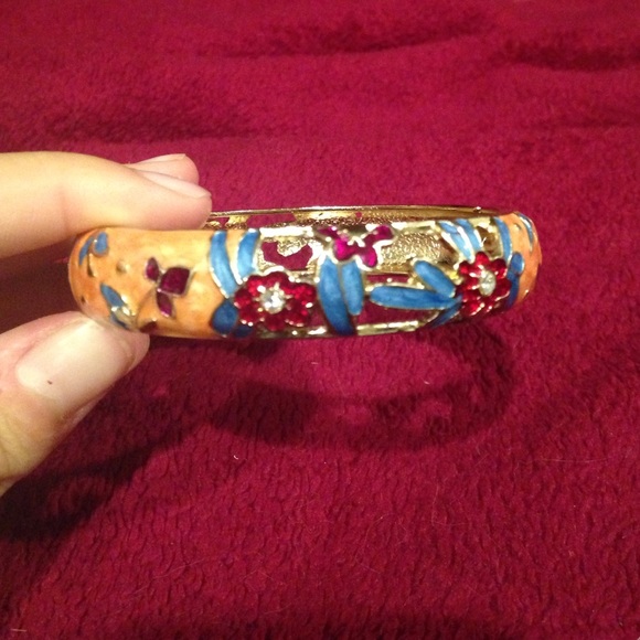 Hand crafted floral bracelet