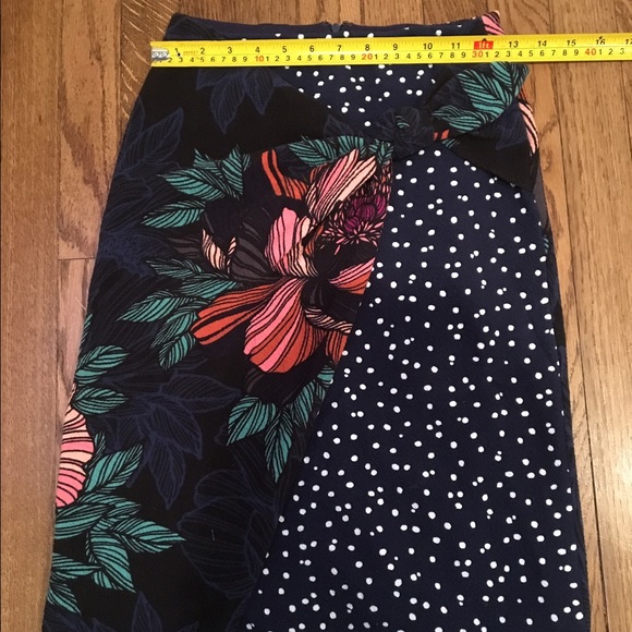SOLD Anthropologie Maeve skirt - Picture 3 of 5