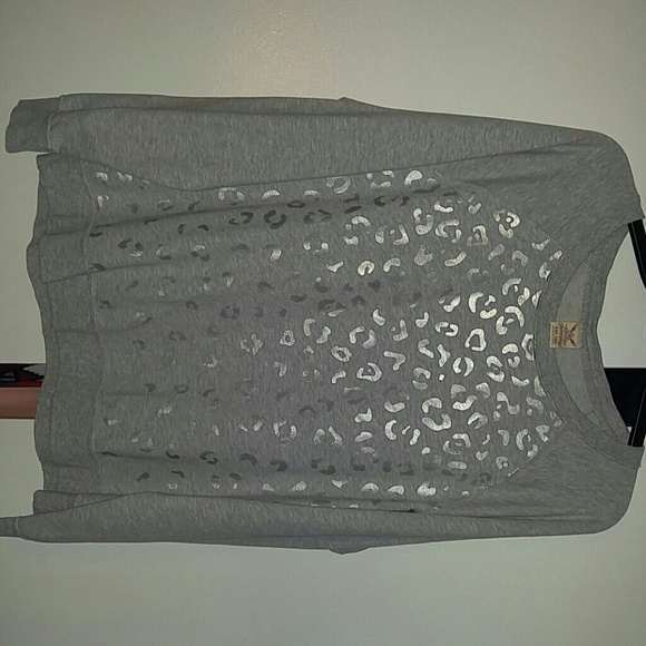 Metallic silver cheetah print long sleeve