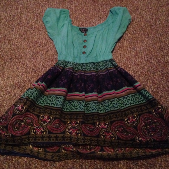 Patterned dress
