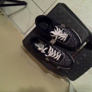 Guess sneakers