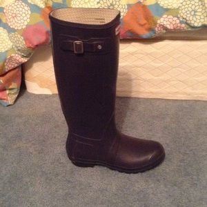 Aubergine tall hunter rain boots