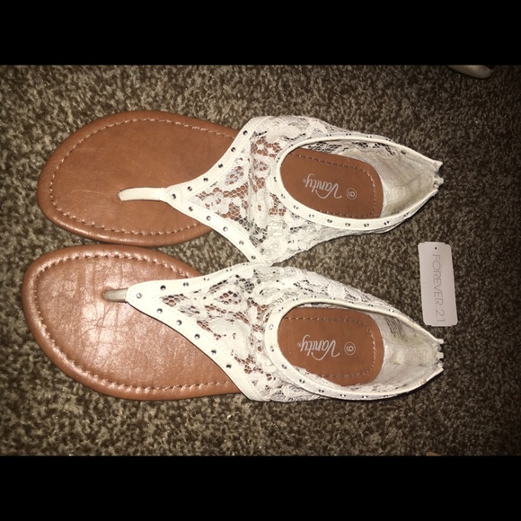 vanity sandals size 9