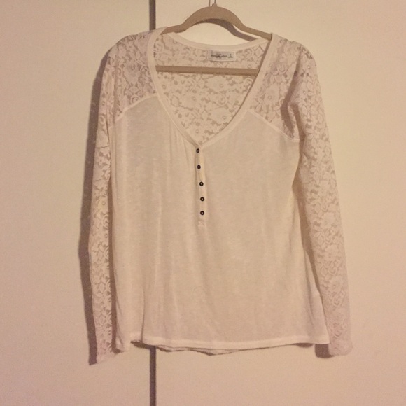 white long sleeve sweater