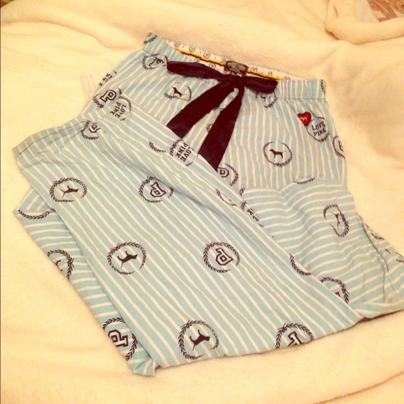 VS pink pajama pants