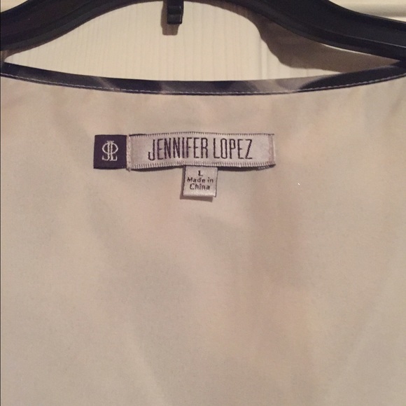 Jennifer Lopez dress - Picture 2 of 3