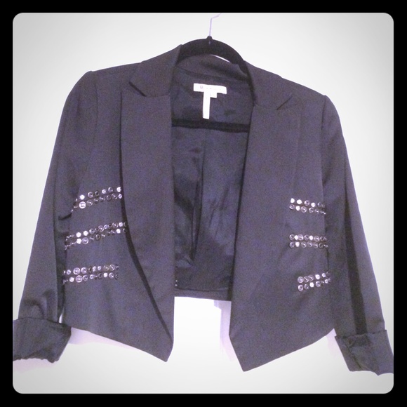 BCBGeneration Black cropped blazer
