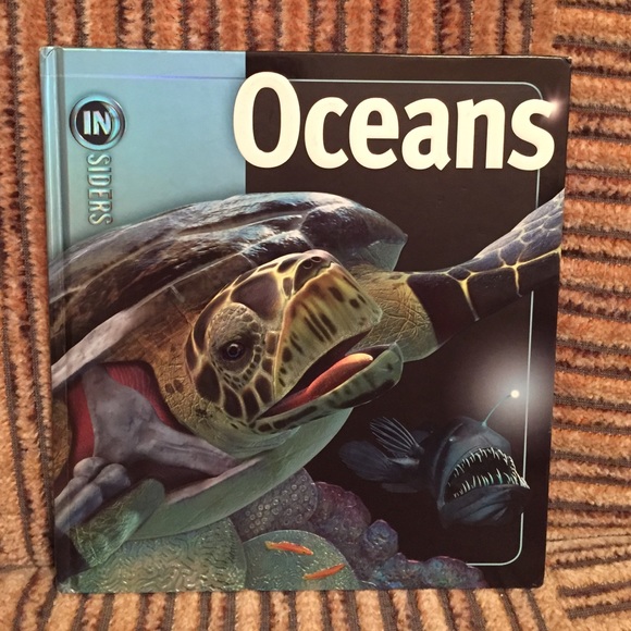 Books - Picture 2 of 3