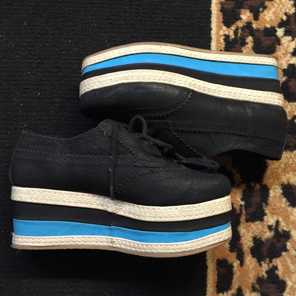 Women's Platform Shoes