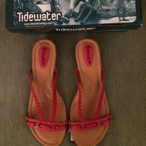 NWT Tidewater Sandals!  Perfect condition