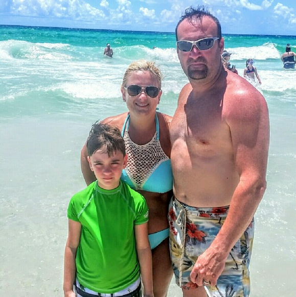 Meet Your Posher😘 - Picture 4 of 4