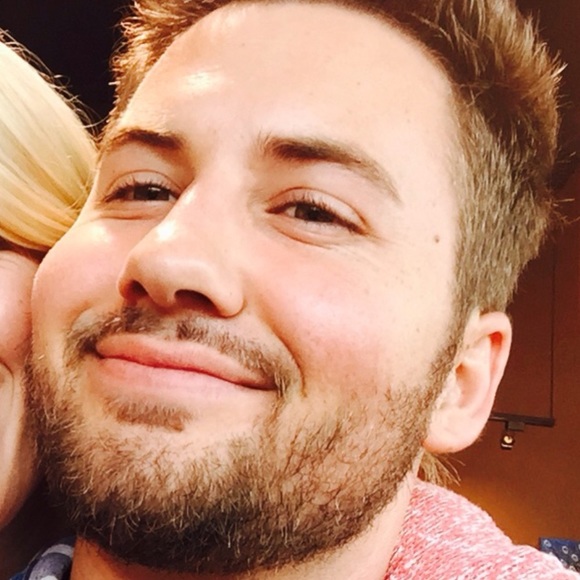 Meet your Posher, Kyle - Picture 1 of 1