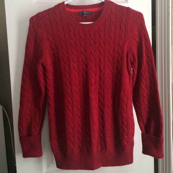 GAP knit sweater