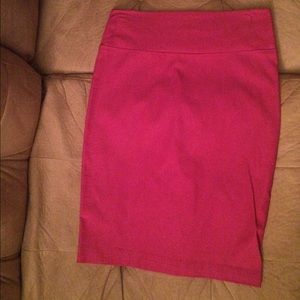 Pink skirt NEW