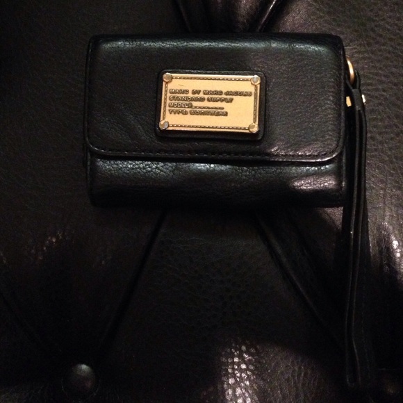 Used Marc by Marc Jacobs iPhone 4/4s Case/Wallet