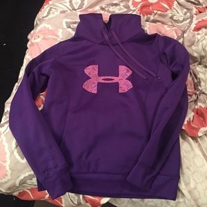 Woman's Under Armour purple sweatshirt