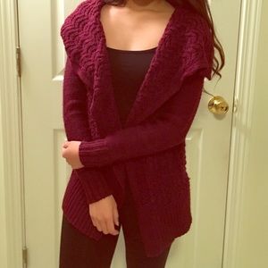 Maroon American eagle cardigan