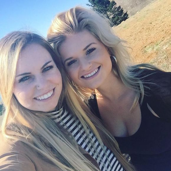 Meet your Posher, Natalie - Picture 1 of 1