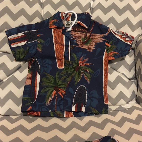 Adorable beach outfit - Picture 3 of 3