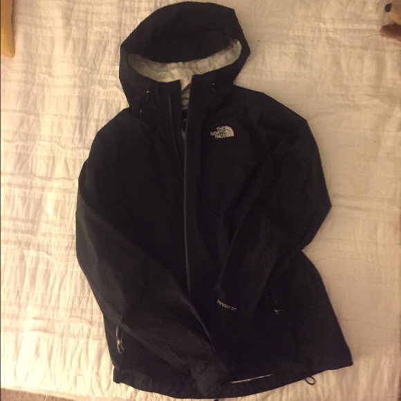 The North Face Jackets & Blazers - North Face Hyvent DT Rain Jacket/wind breaker