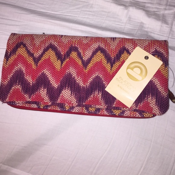 NWT Big Buddha woven clutch