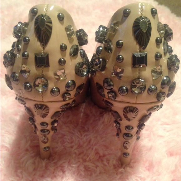 Sam Edelman peep toe patent leather nude pumps - Picture 3 of 4