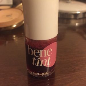 Benetint by benefit