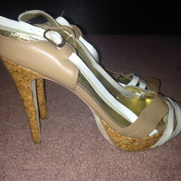 Charles David cork bottom platform sandal - Picture 2 of 4