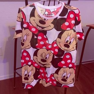 Minnie Mouse T-shirt ❤️