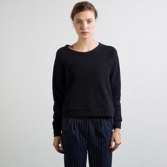 Everlane Sweaters - Everlane boatneck sweatshirt🙌