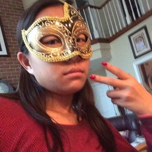 Meet your Posher, Jade