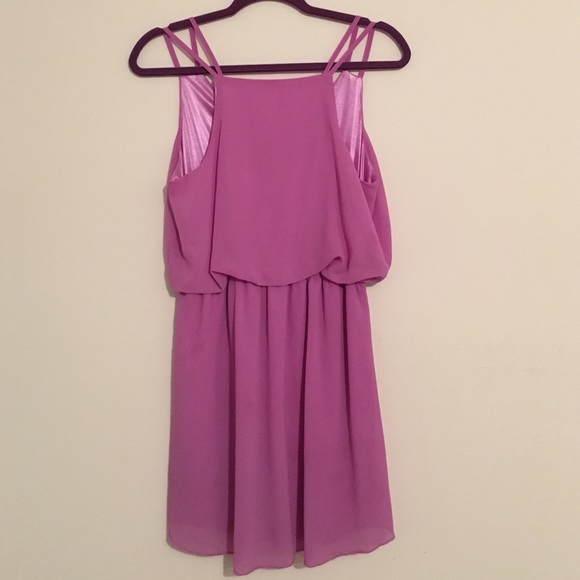 Tobi Chiffon Dress - Picture 2 of 3