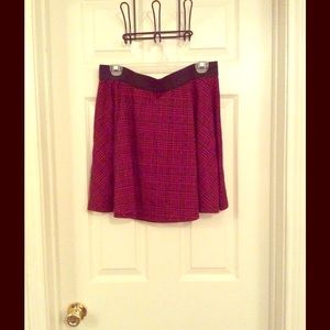 Plaid skirt in red