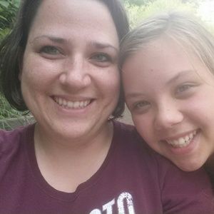 Meet your Posher, Leigh