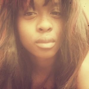 Meet your Posher, Lizzetta