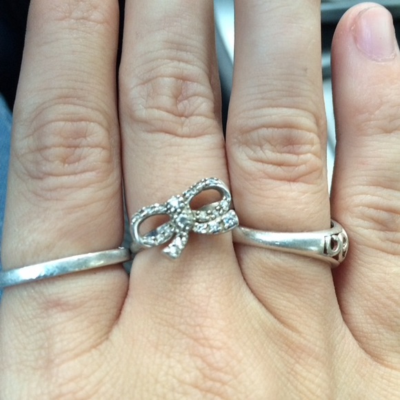.925 diamond bowknot  ring
