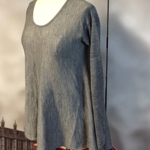 ❌SOLD❌ MAX EDITION Gray Tunic Sweater - Picture 2 of 4