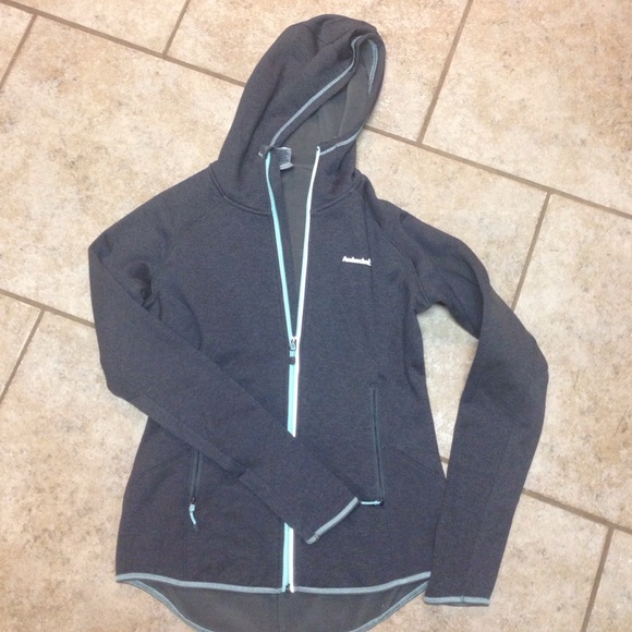 Hooded jacket
