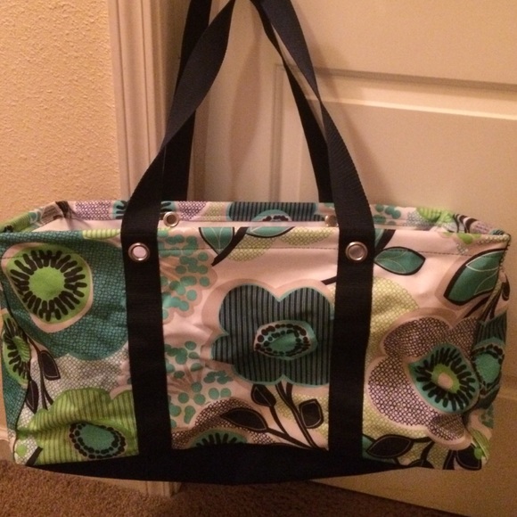 Thirty-One Handbags - Thirty-One Large Utility Tote