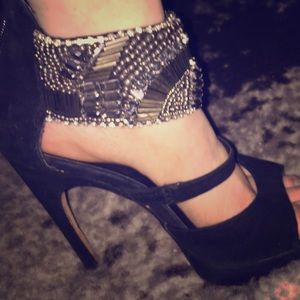 Dolce Vita Sexy beaded heels